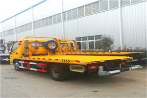 正镶白旗附近拖车救援搭电